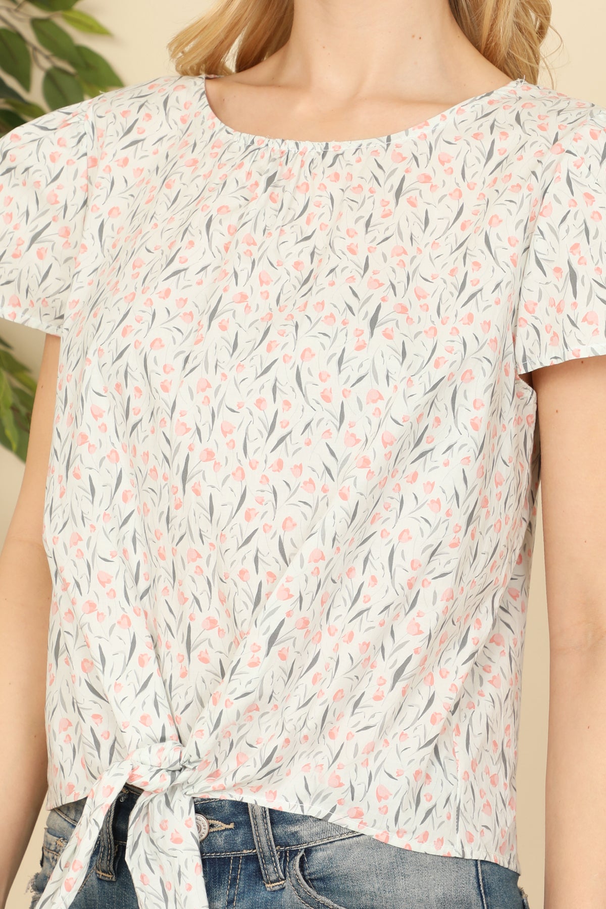 Puff Sleeve Twist Tie Hem Floral Top