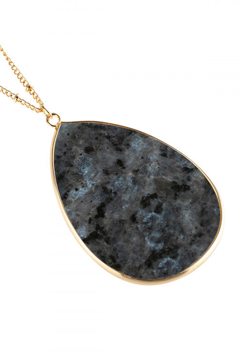 Oval Stone Pendant Necklace