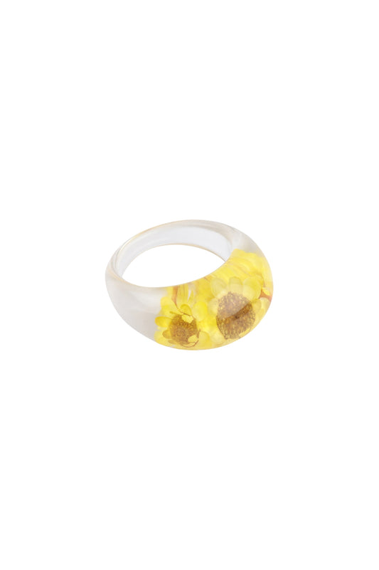 Real Flower Acrylic Ring