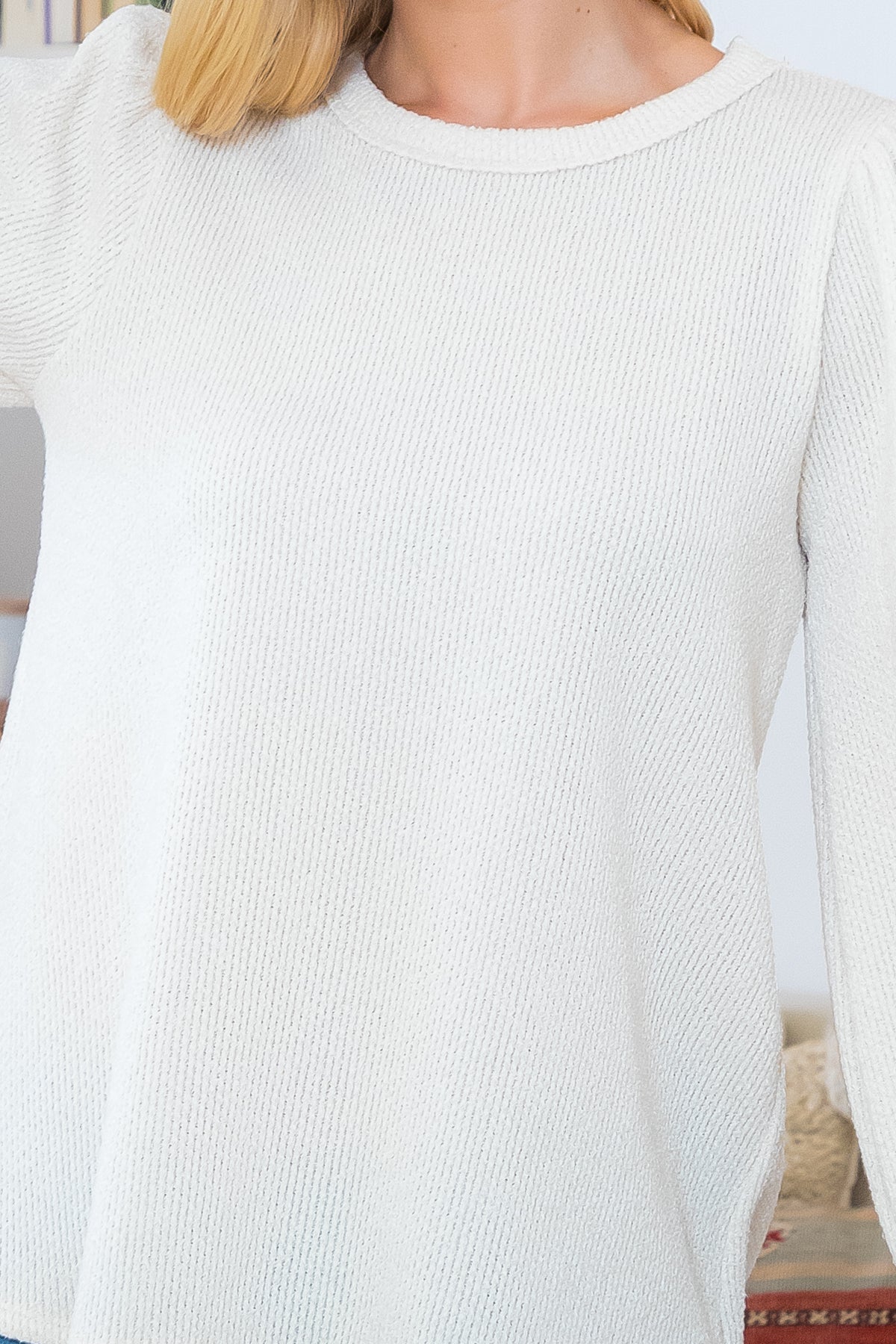 Plus Size Back Button Detail Puff Sleeve Knitted Top
