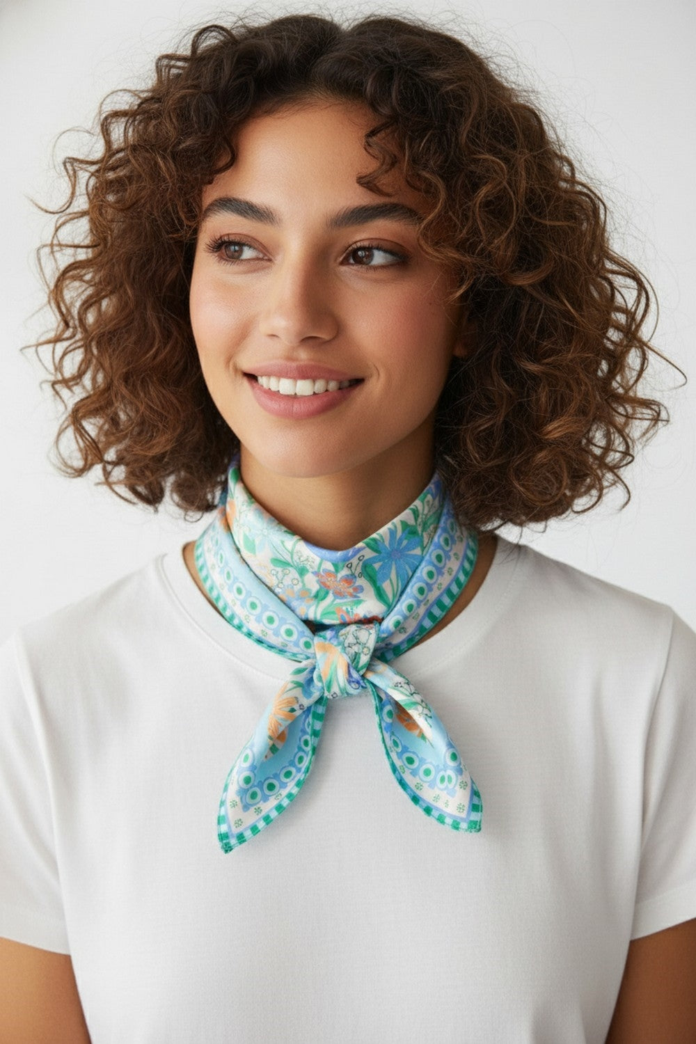 Retro Floral Print Bandana