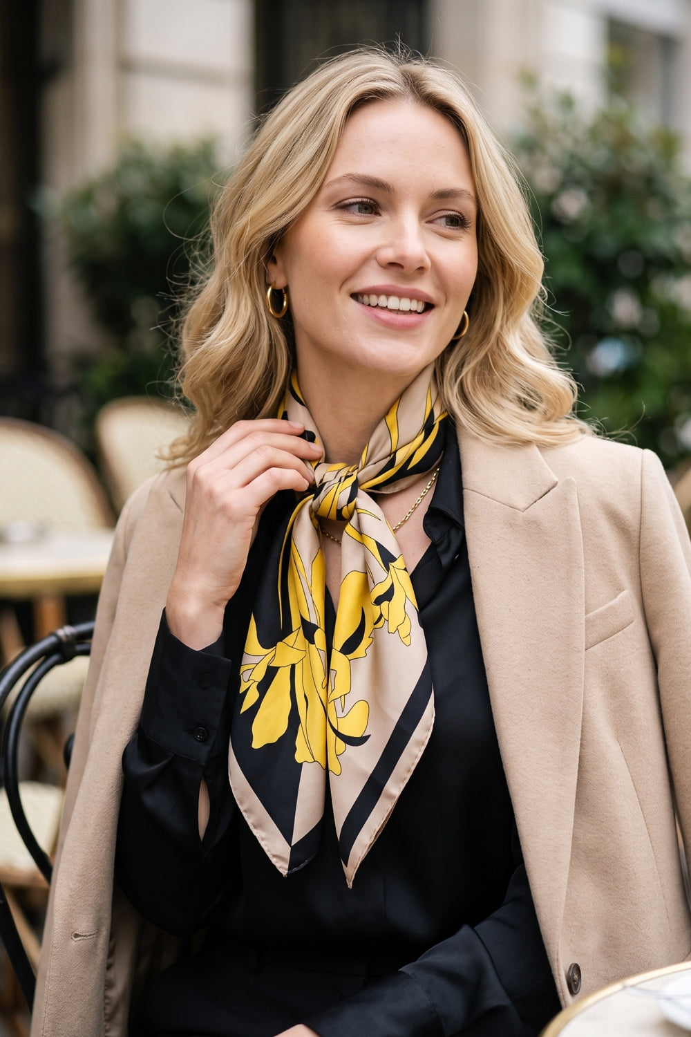 Iris Contrast Print Silk Feel Square Scarf