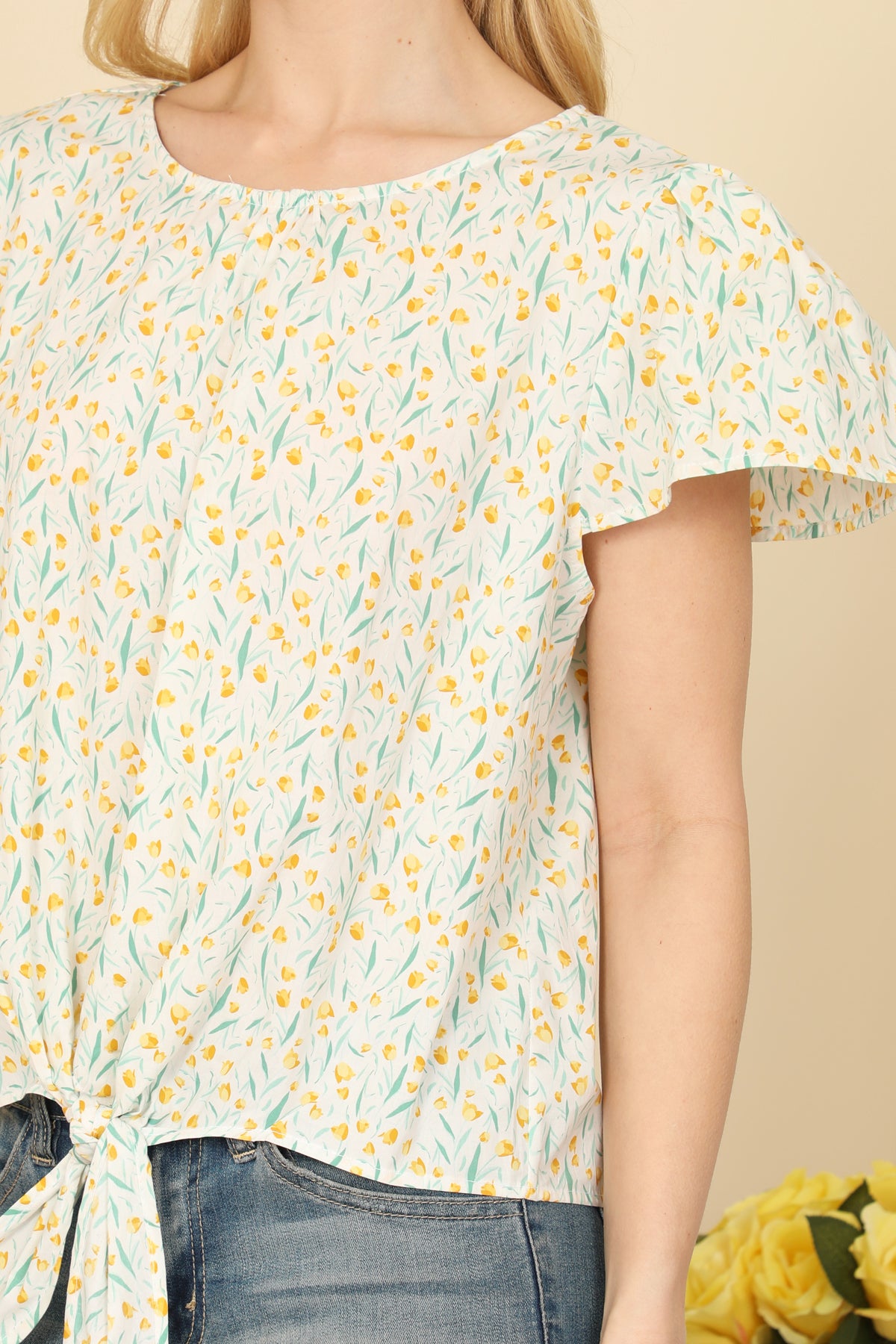 Puff Sleeve Twist Tie Hem Floral Top