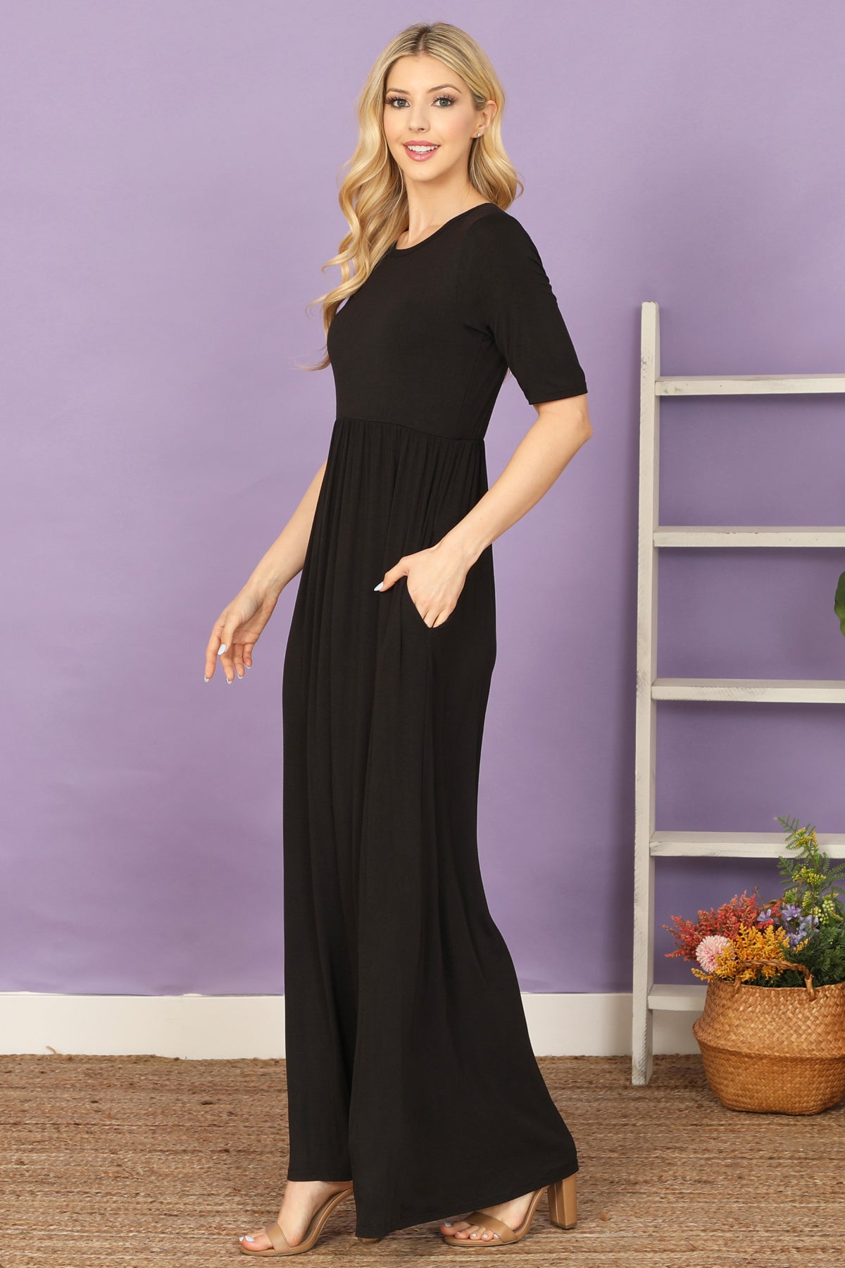 Short Sleeve Round Neck Side Pocket Solid Maxi Dress