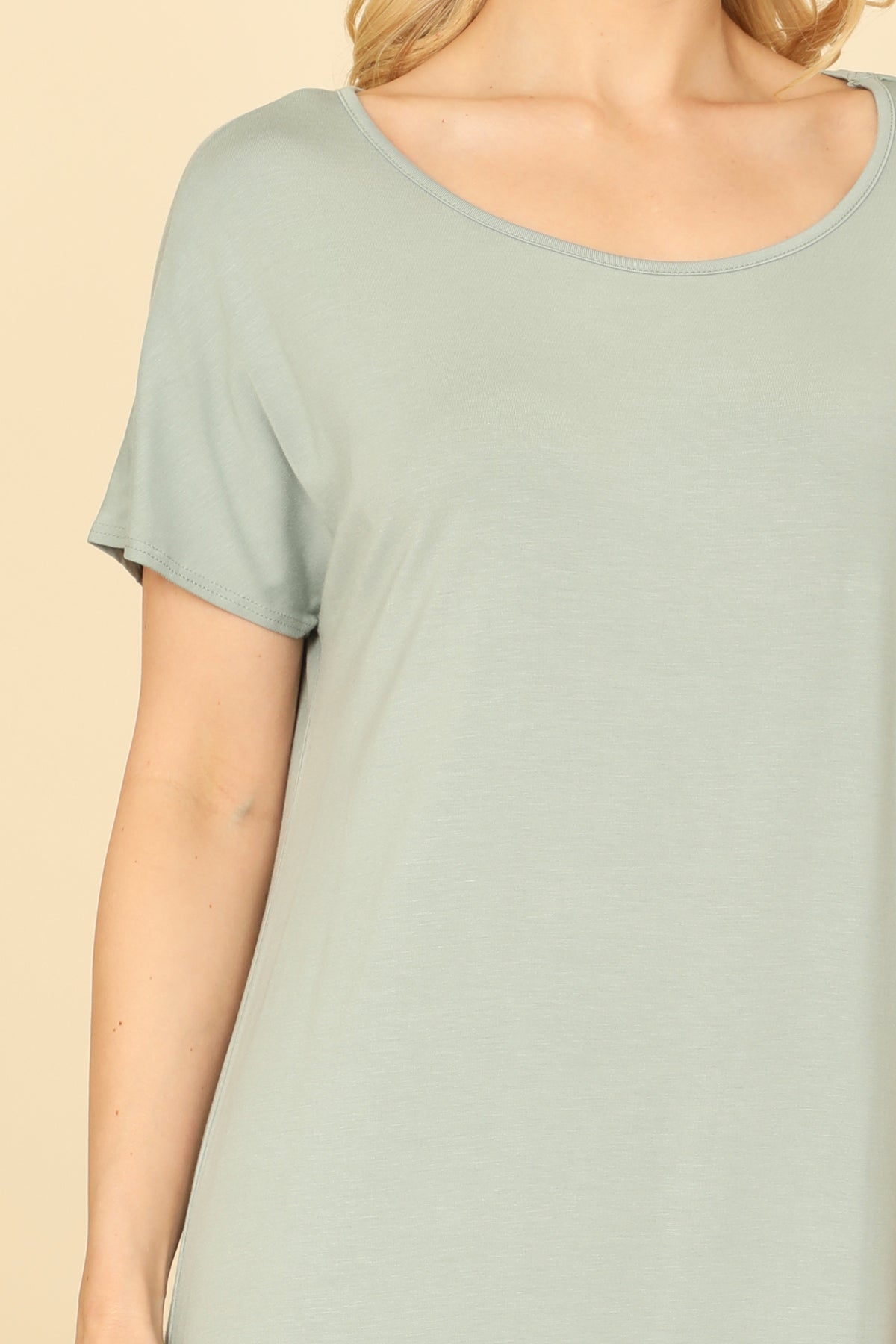 Round Neck Short Sleeve Side Slit Solid Dress