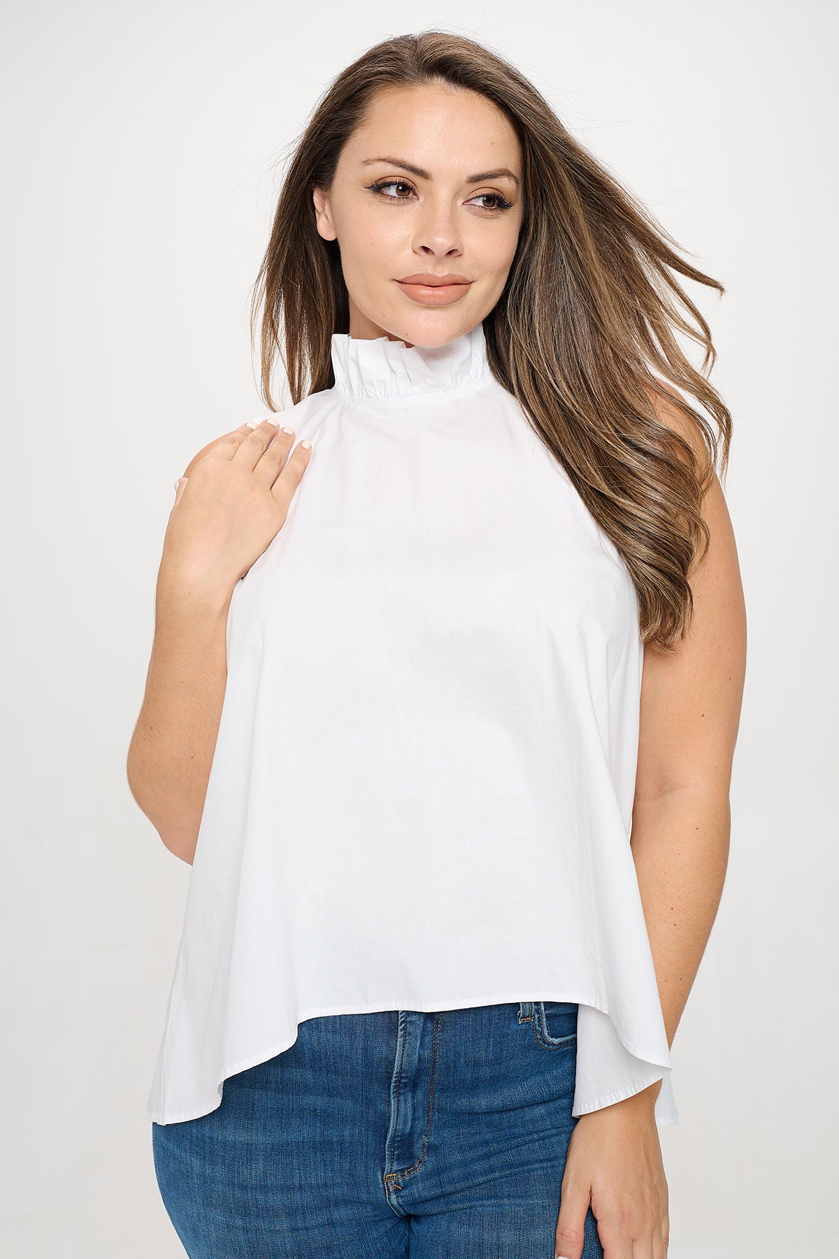Plus Size Sleeveless Ruffle Neck Solid Top