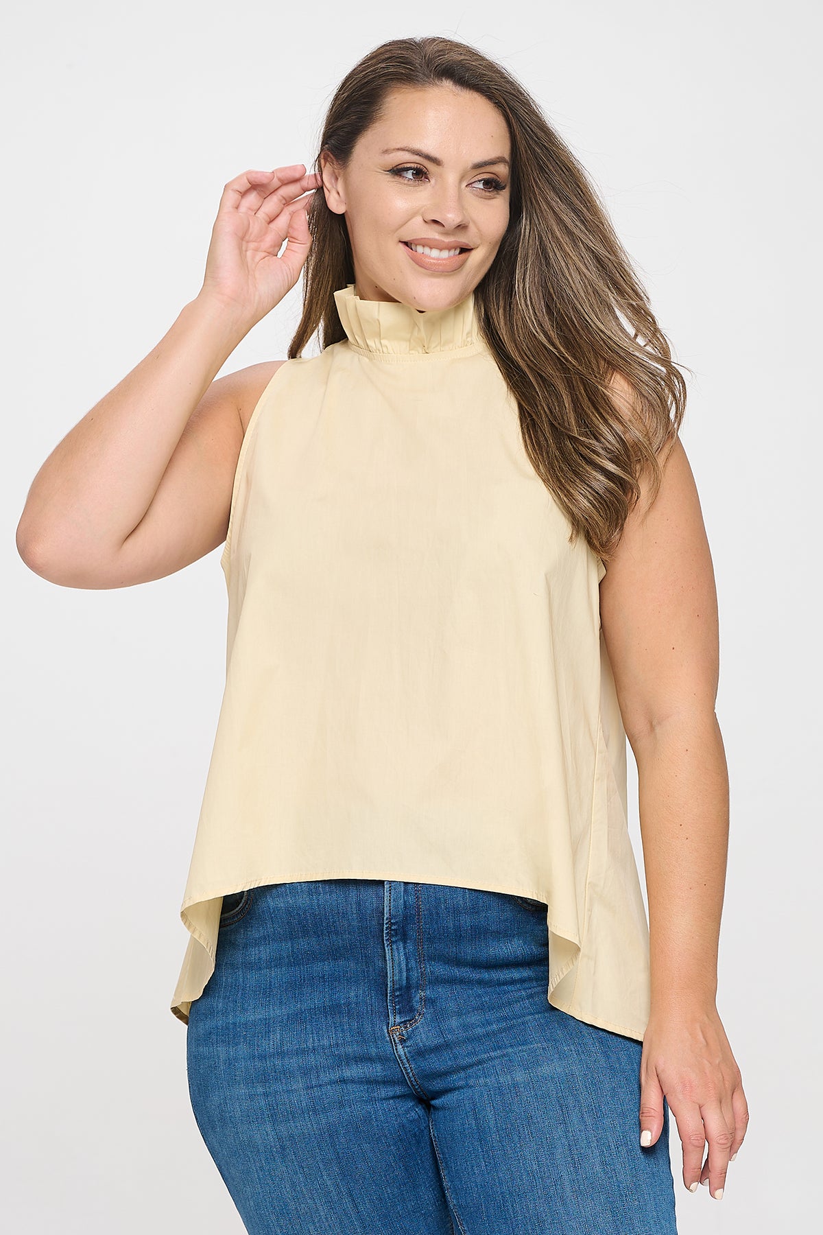 Plus Size Sleeveless Ruffle Neck Solid Top