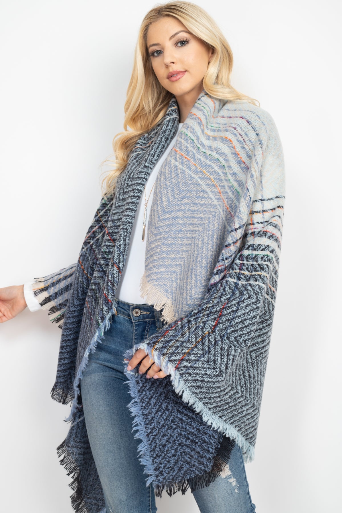 Two Tone Blanket Fringed Scarf / 1PC