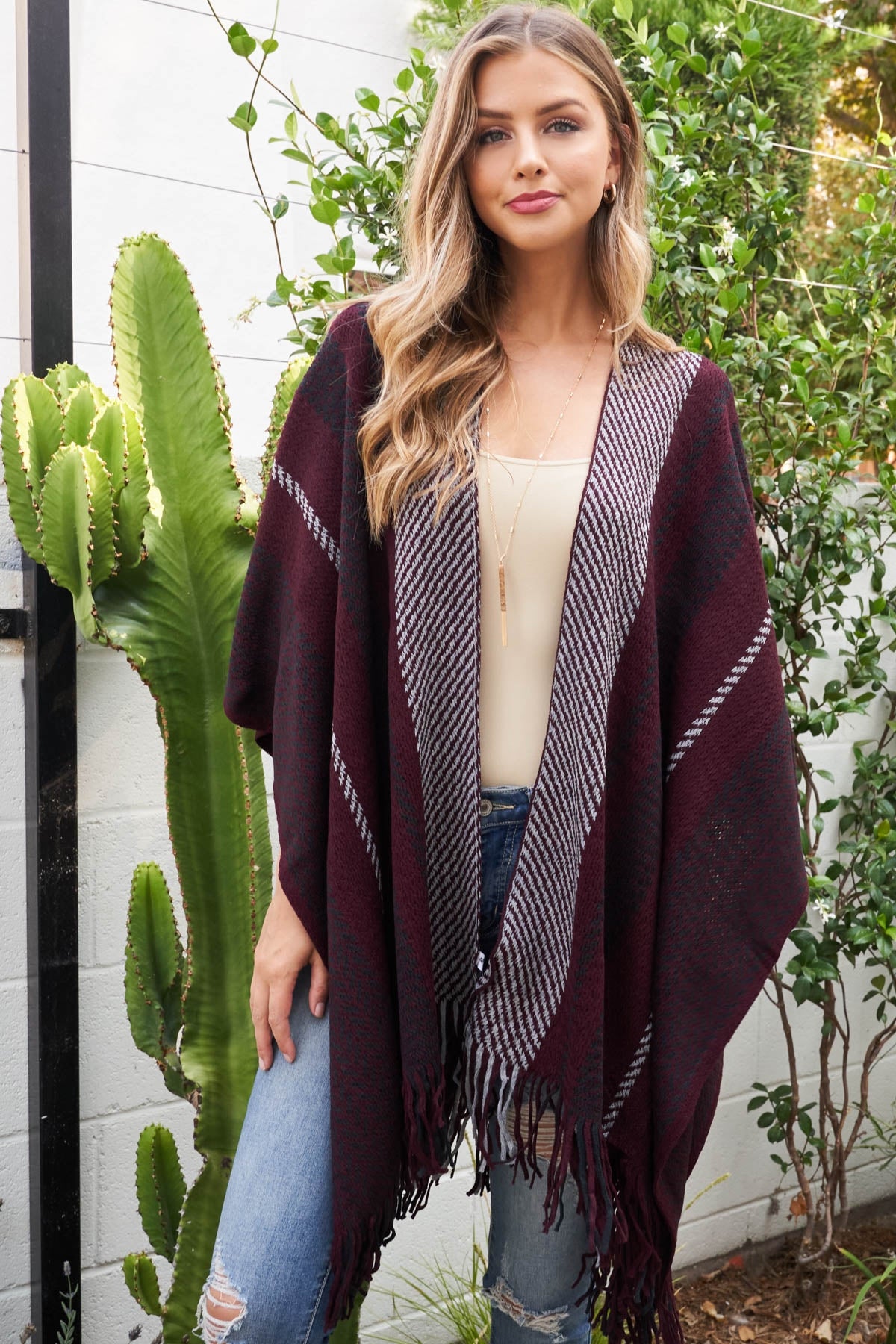 Pattern Stripe Knit Fringe Ruana Kimono