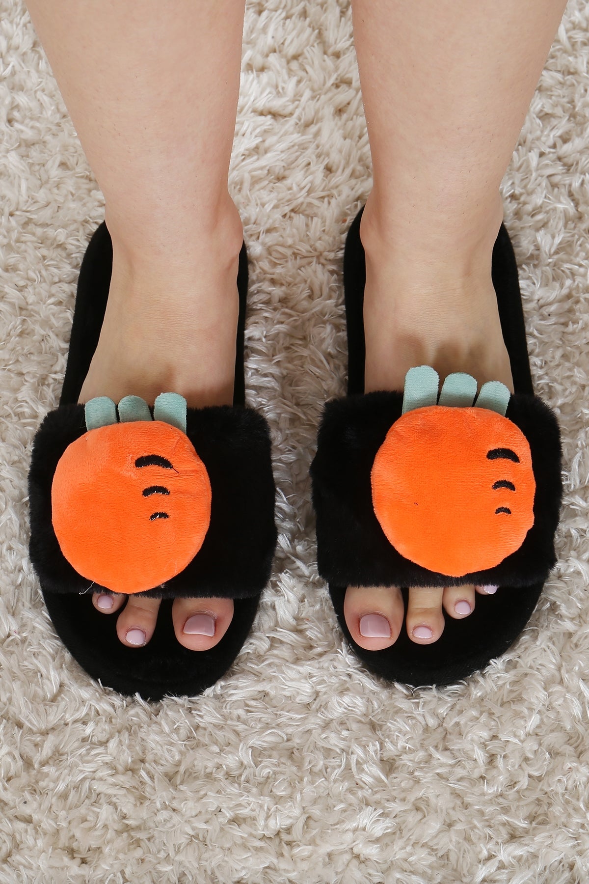 Cute Carrot Fleece Slipper