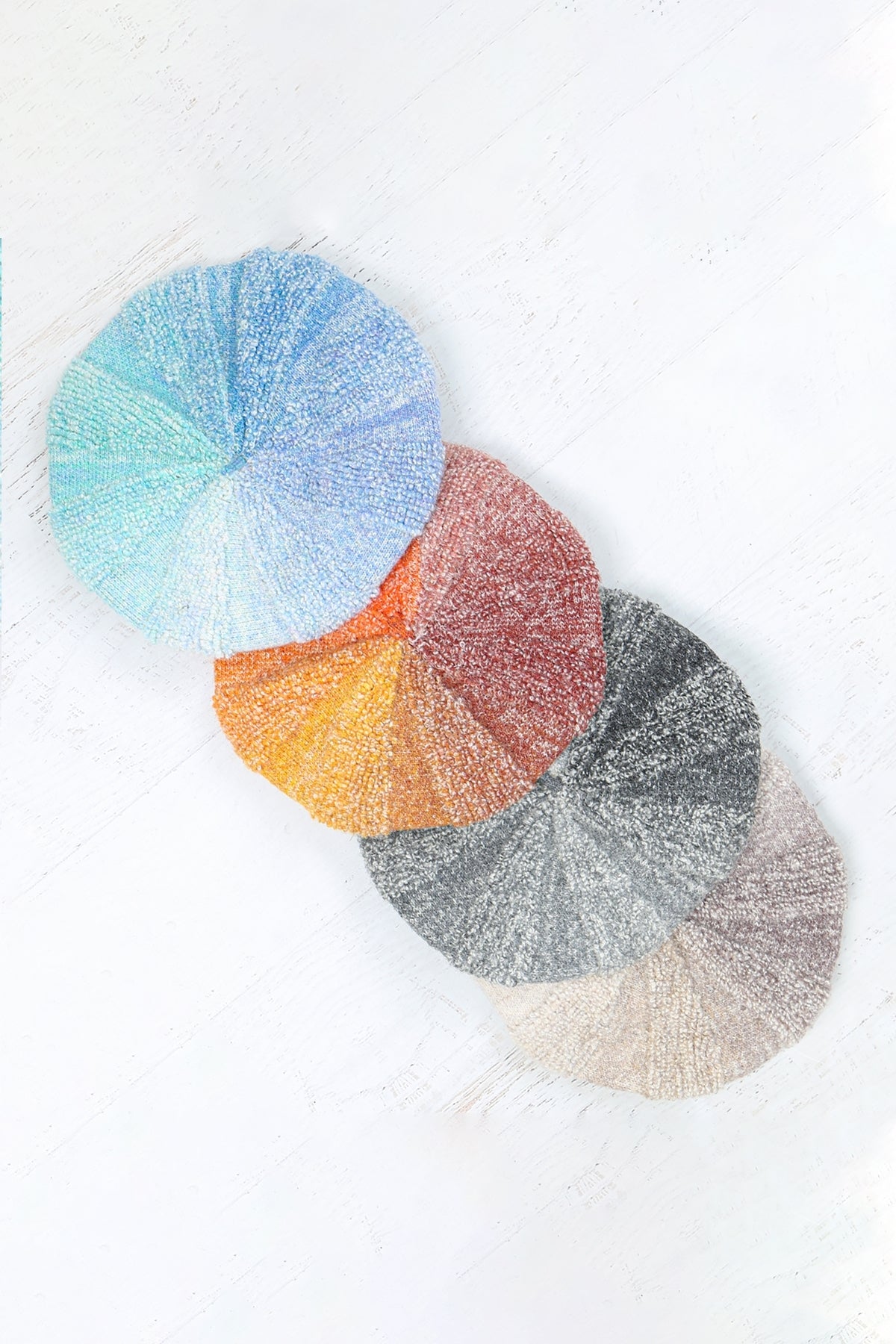 Knit Gradient Color Beret Hat