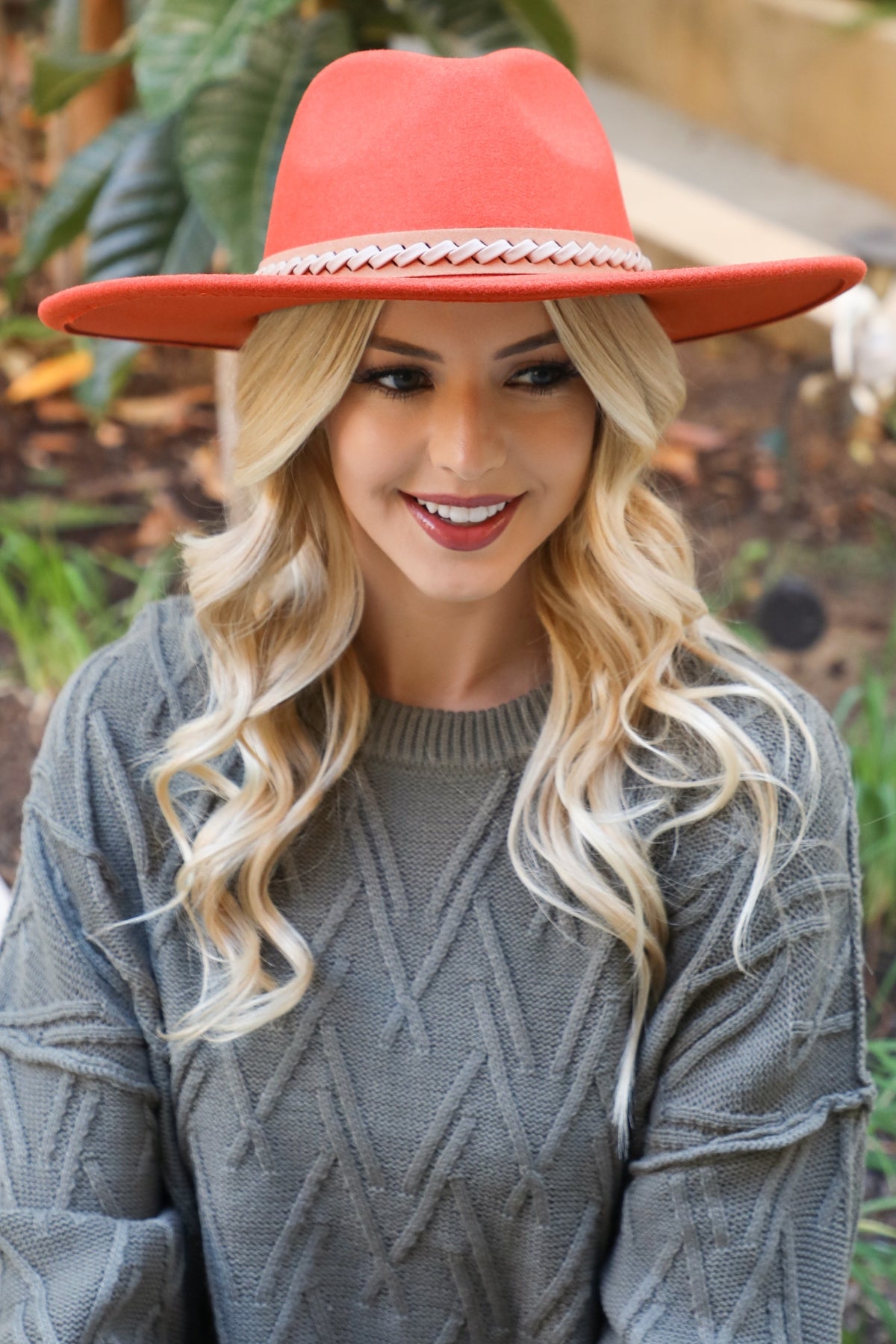 Felt Fashion Brim Hat w/ Leather Braided