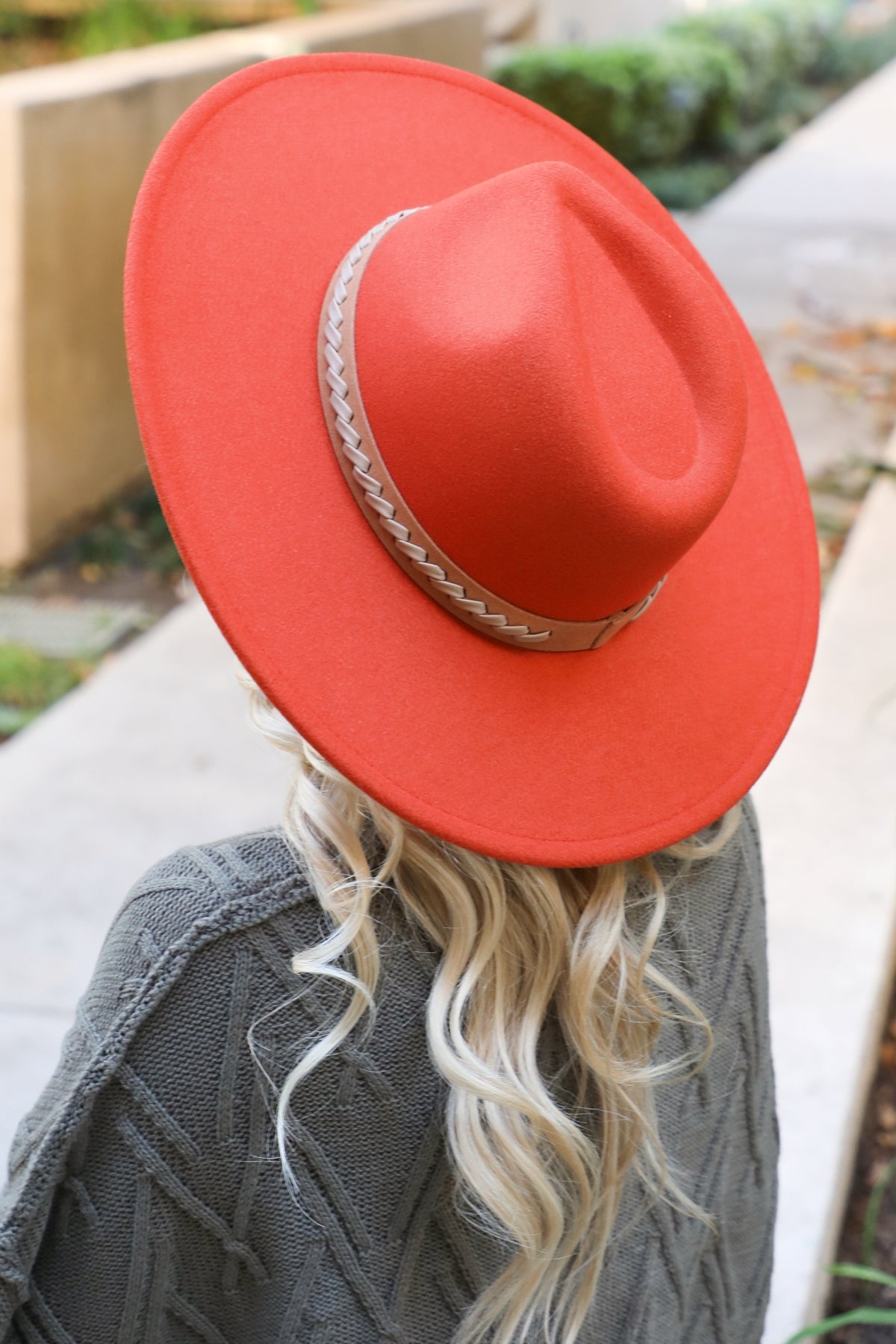 Felt Fashion Brim Hat w/ Leather Braided