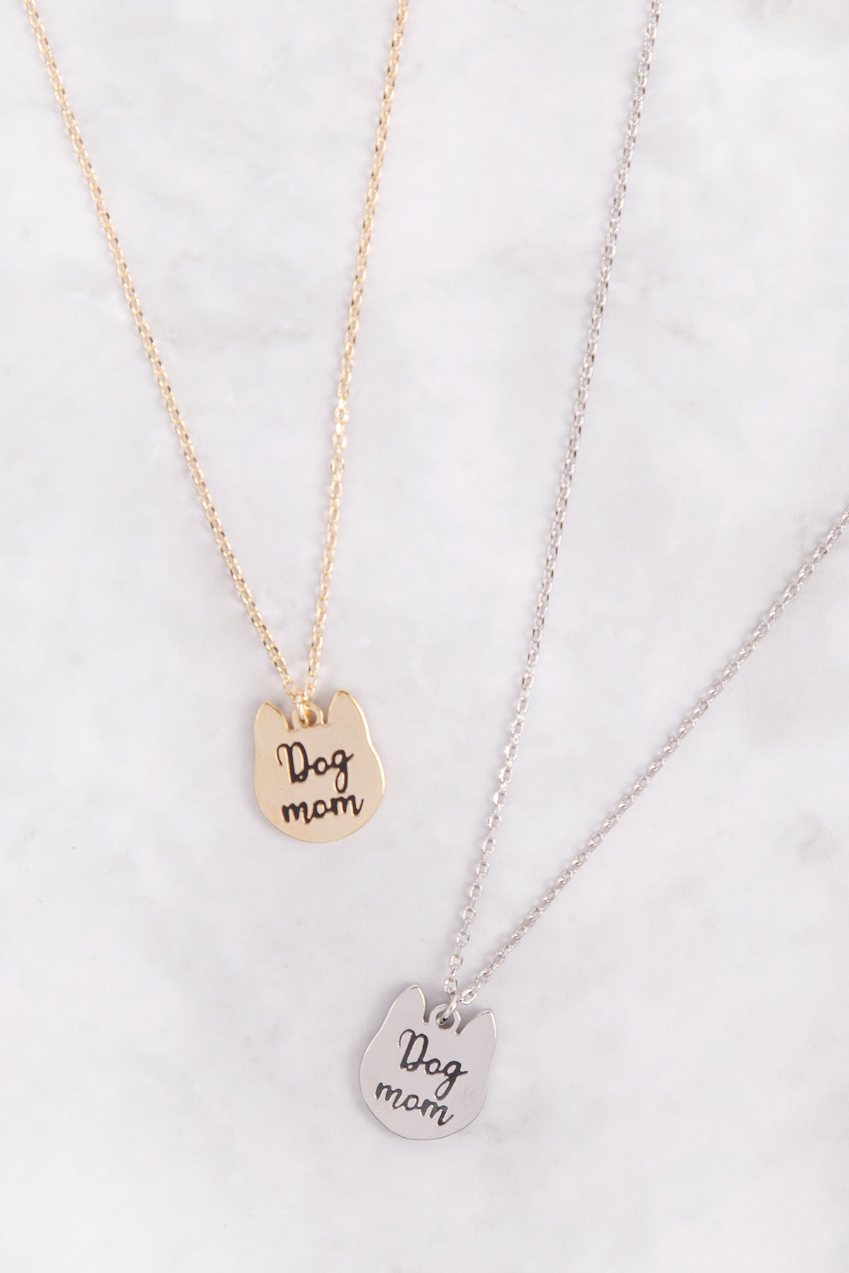 Dog Mom Engrave Pendant Necklace