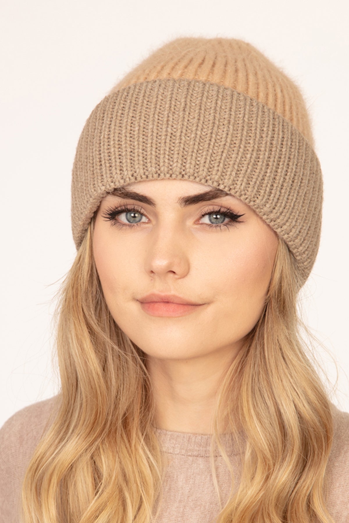 Wool Blended Two Tone Solid Beanie / 6PCS