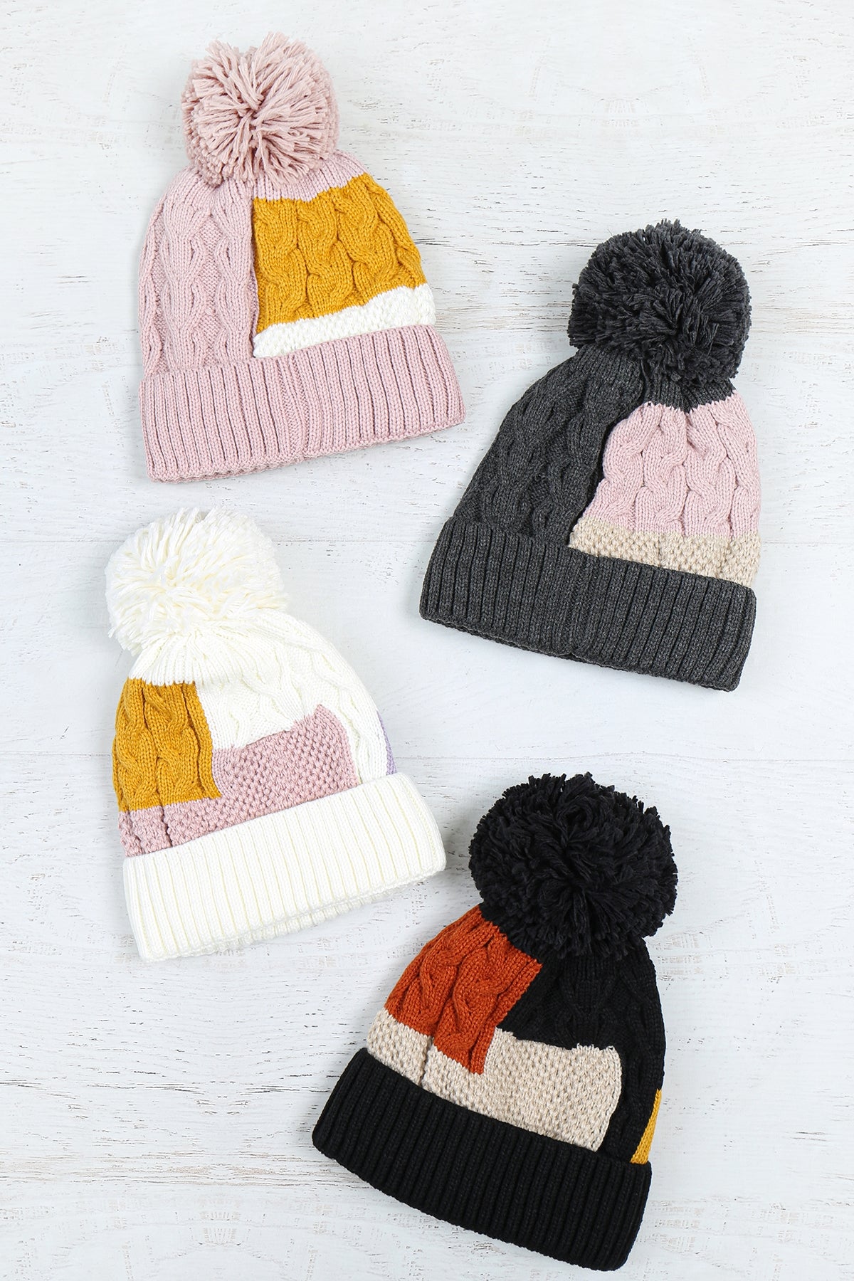 Patch Fleece Pompom Beanie Acrylic / 6PCS
