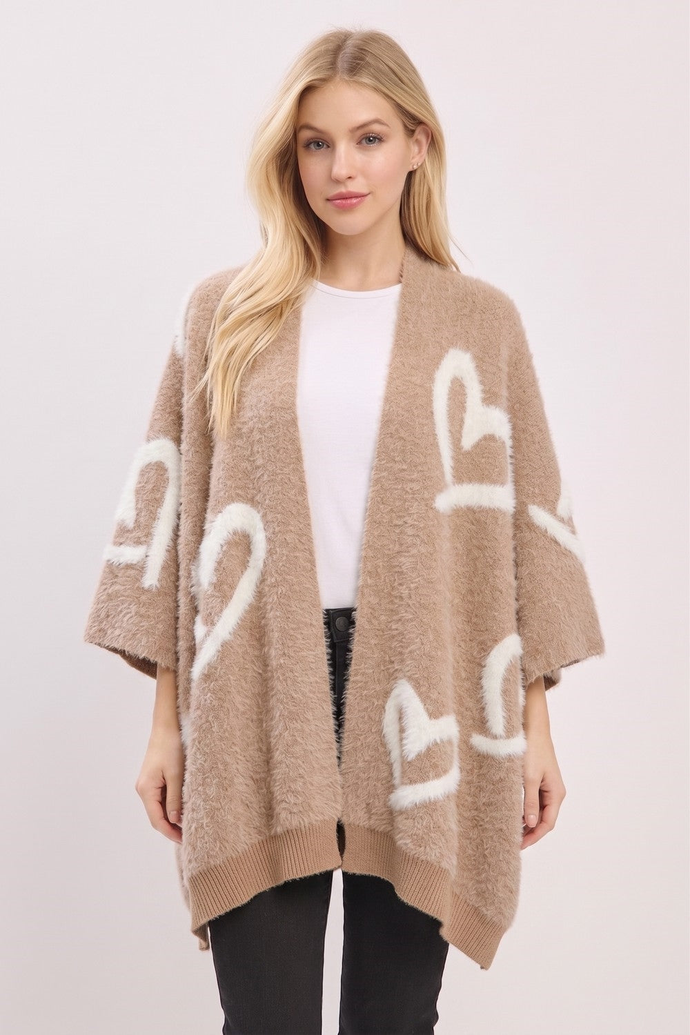 Fuzzy Heart Embossed Knit Shawl