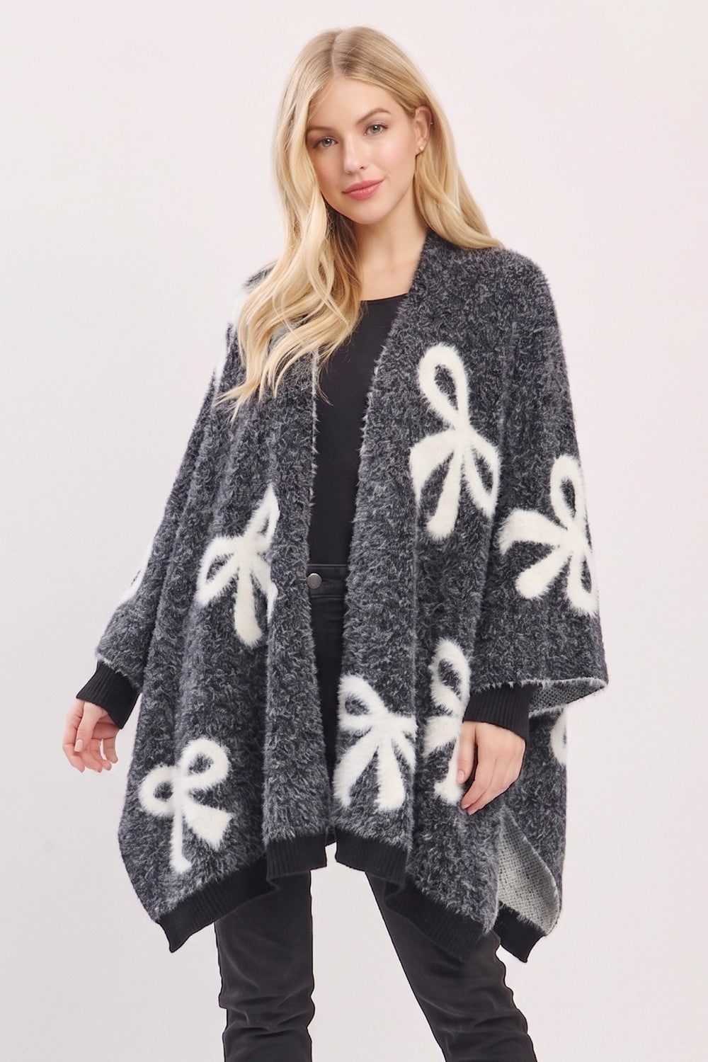 Fuzzy Bow Embossed Knit Shawl