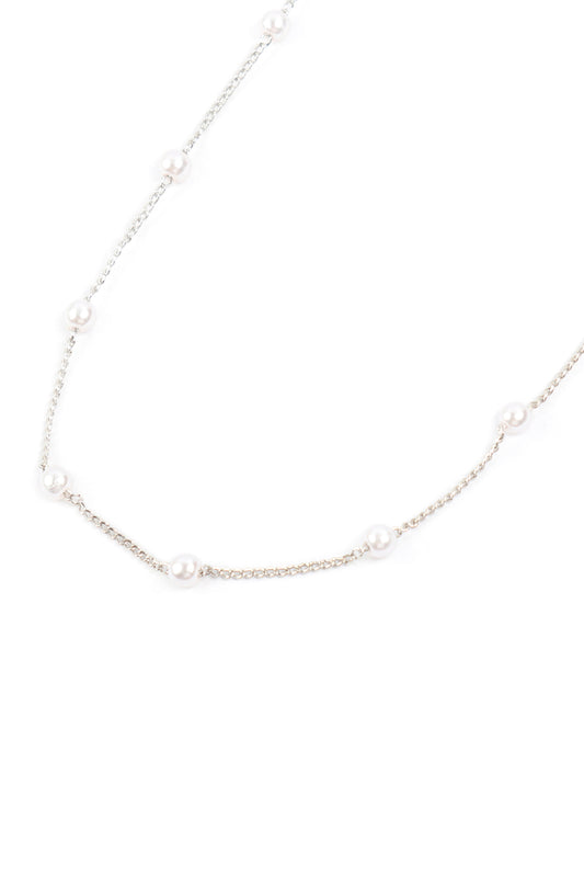 Eyeglasses & Pearl Chain Necklace