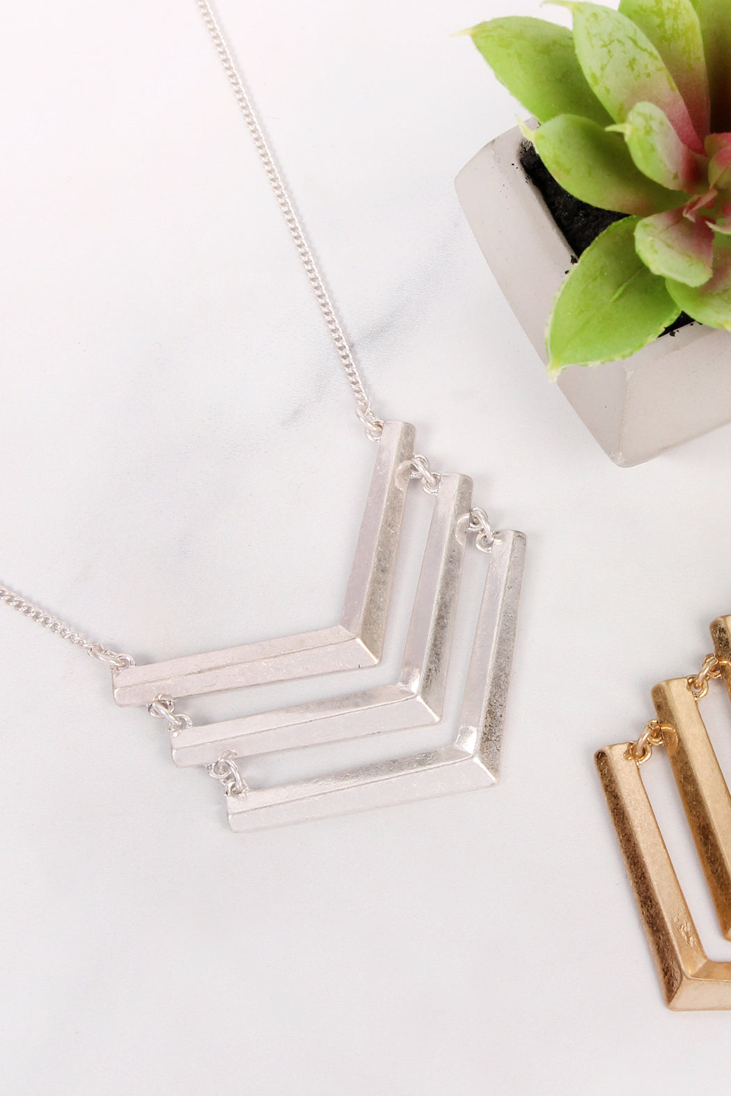 Arrow Head Metal Necklace