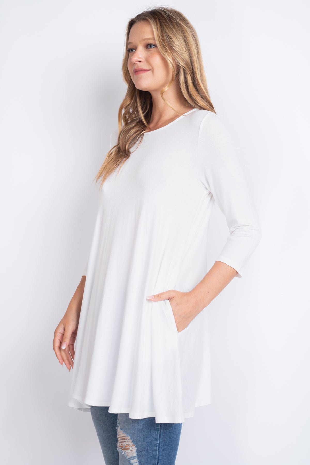Quarter Sleeve Solid Swing Top