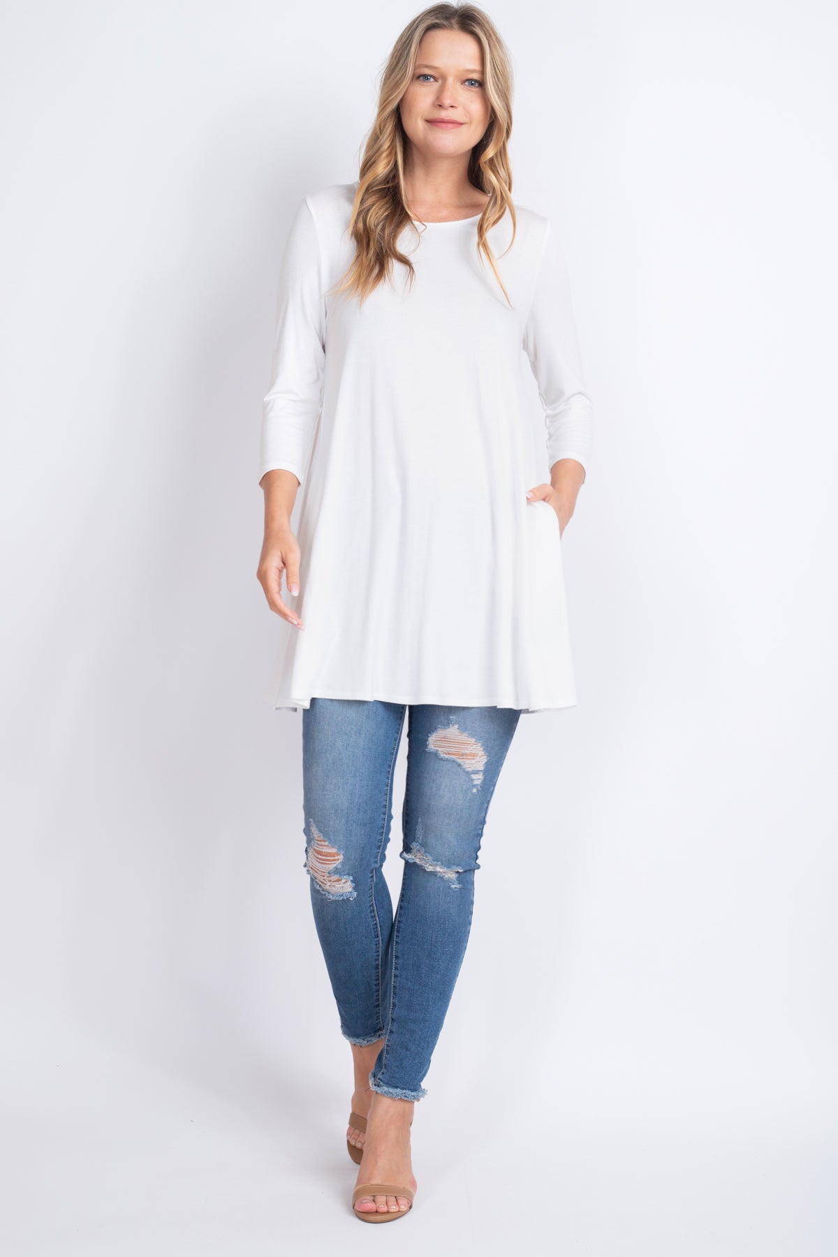 Quarter Sleeve Solid Swing Top