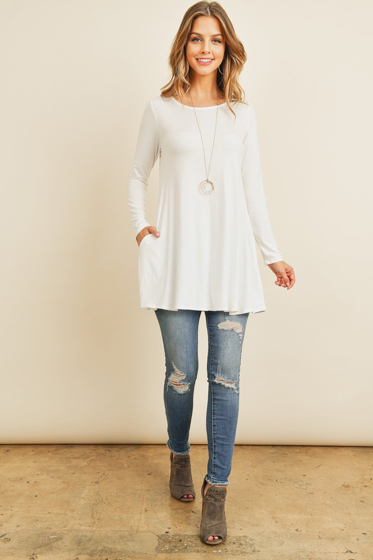 Solid Long Sleeved Round Neck Knot Top