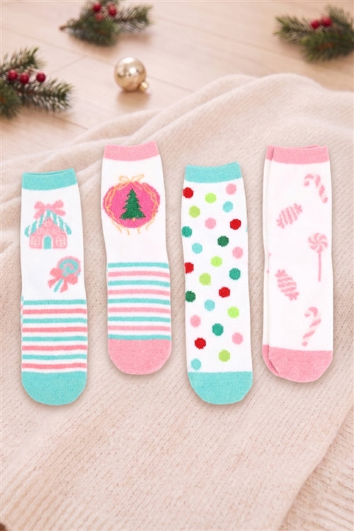 Fuzzy And Cozzy Christmas Socks Assorted 12 PCS Pack ( 4 Designs 3 Pairs each)