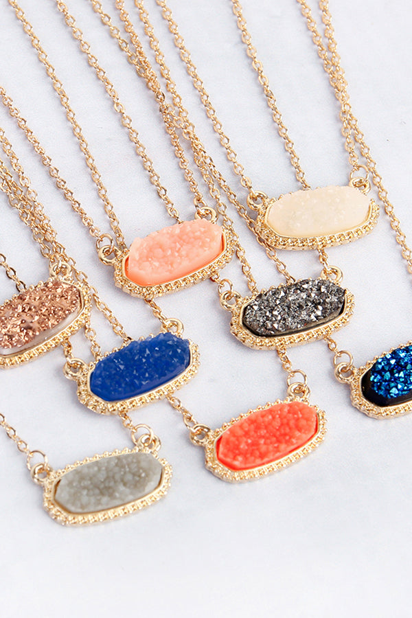 Druzy Stone Oval Pendant Necklace And Earring Set