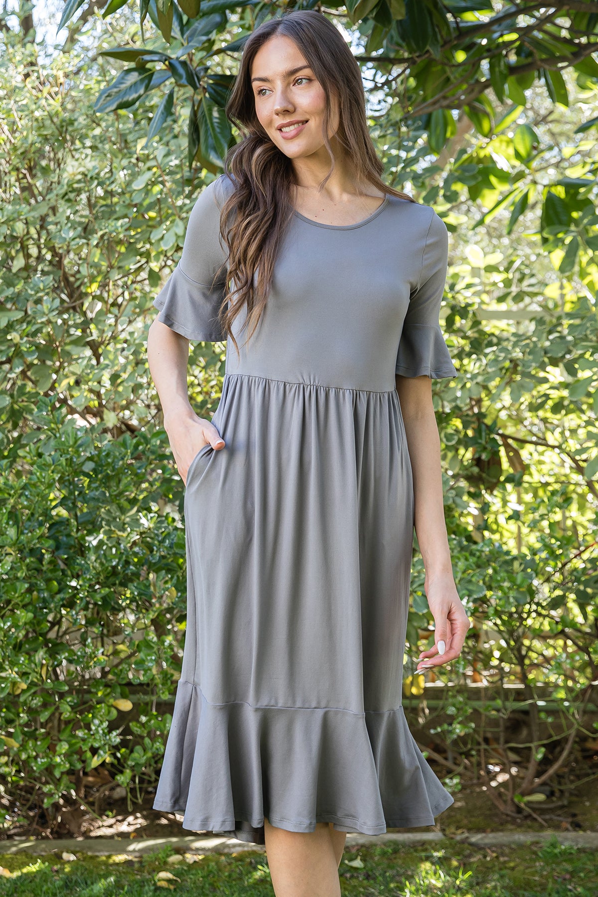 Solid Ruffle Sleeve Tiered Midi Dress