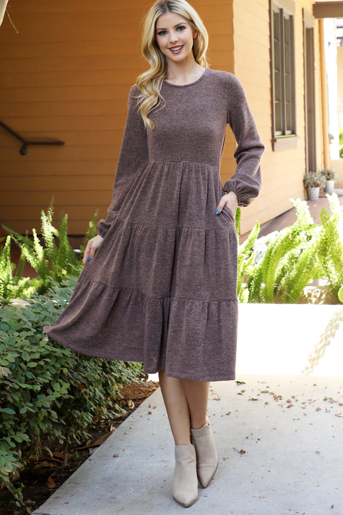 Long Sleeve Tiered Midi Dress with Pockets