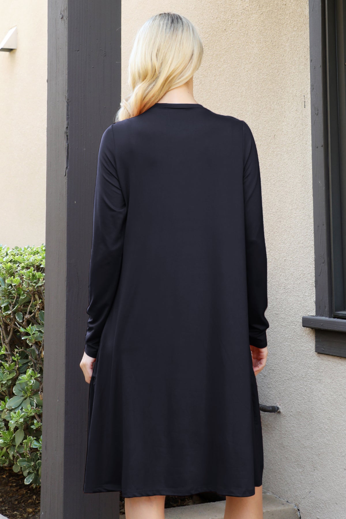 Long Sleeve Tiered Crew Neck Midi Dress