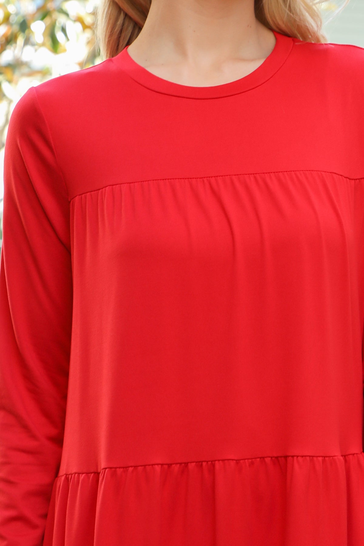 Long Sleeve Tiered Crew Neck Midi Dress