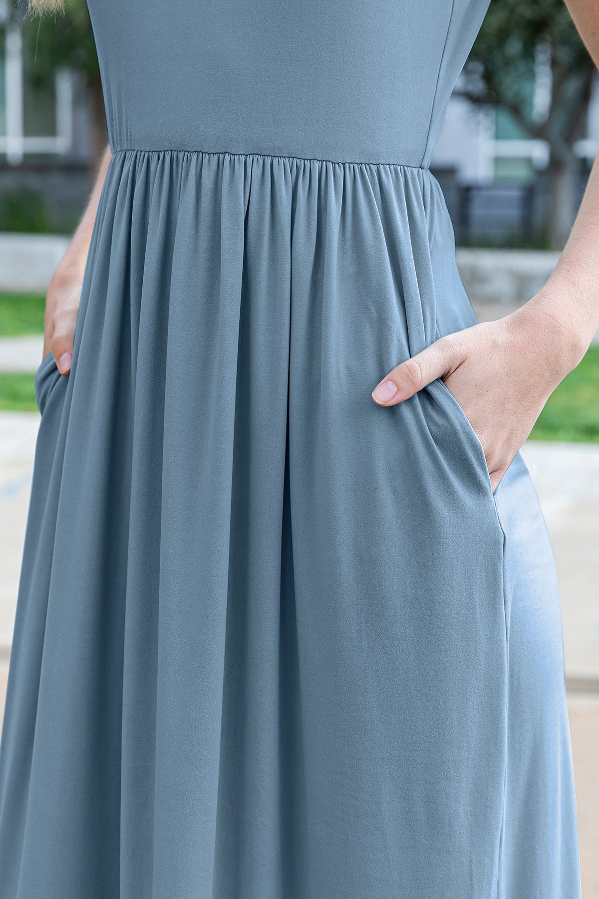 Sleeveless Crew Neck Maxi Dress with Empire Waist