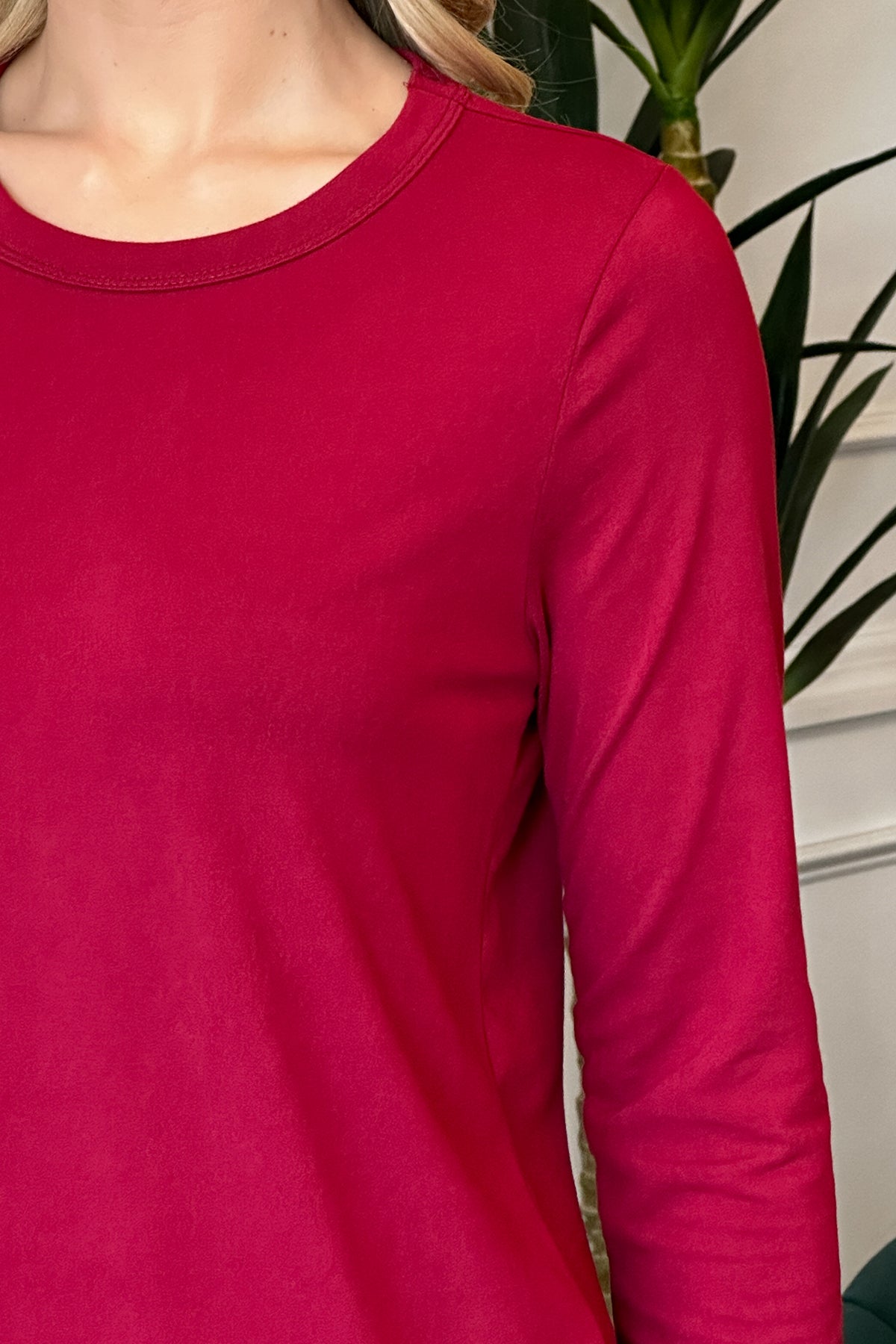 Solid Round Neck Long Sleeve Top