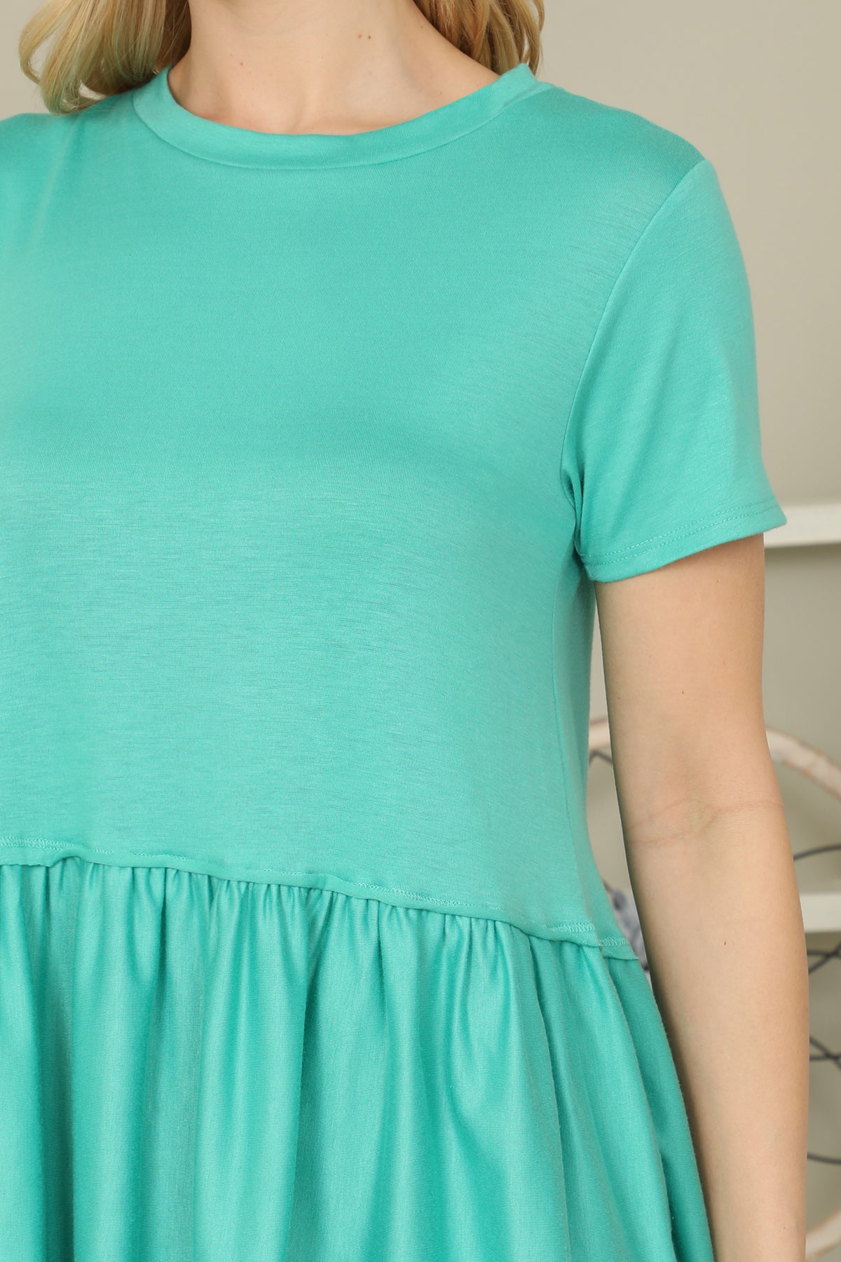 Solid Peplum Waist Top