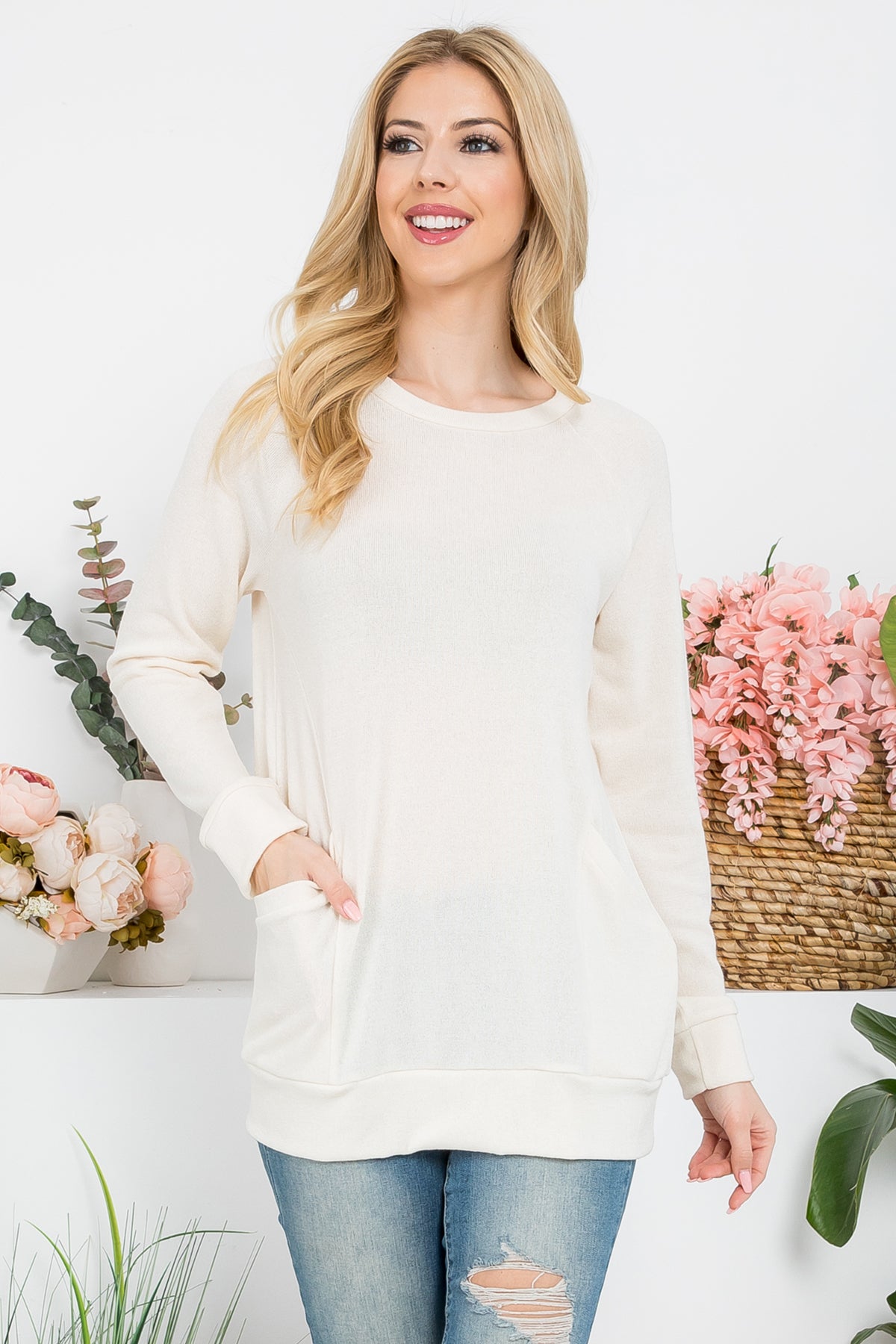 Knit Front Pocket Long Sleeve Top