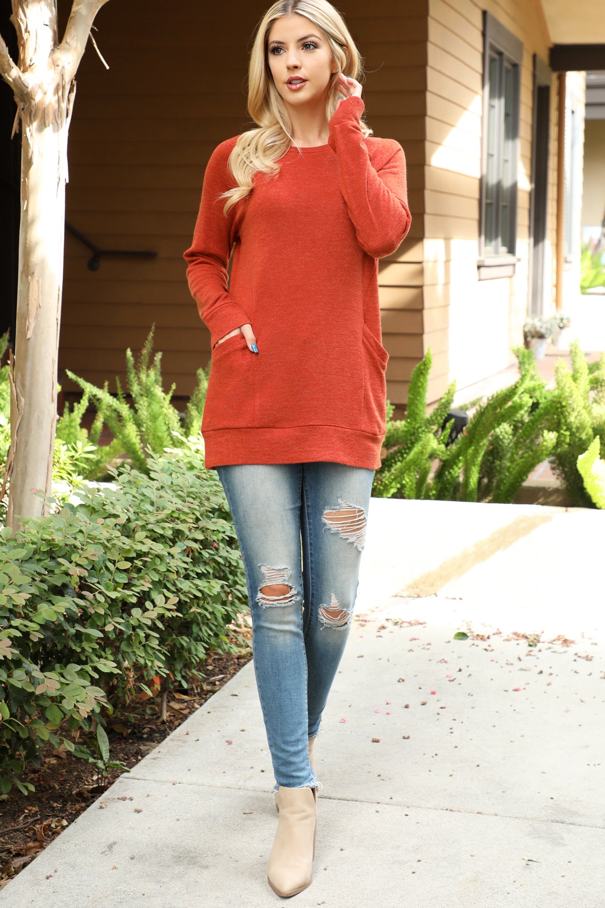 Plus Size Knit Front Pocket Long Sleeved Top