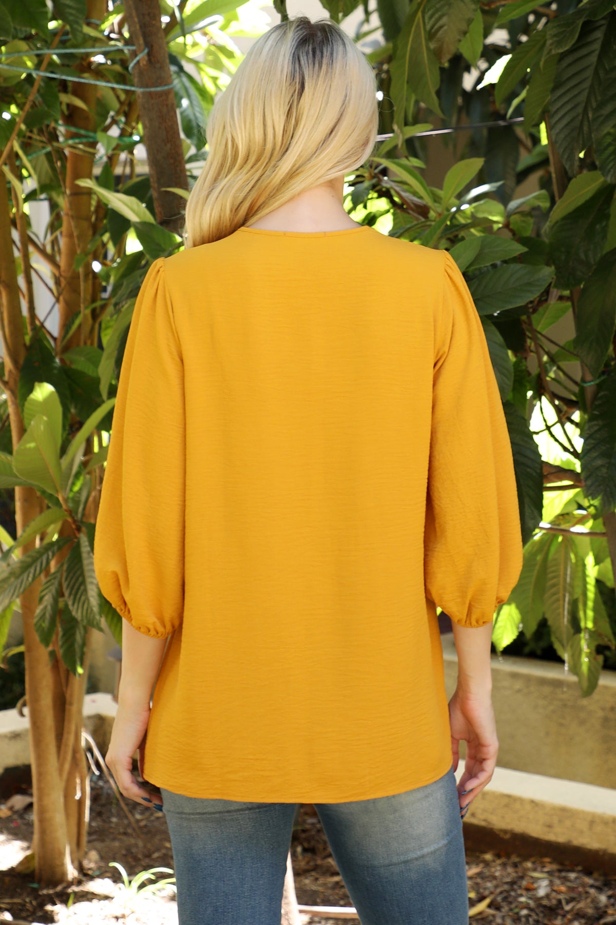 V-Neck Elastic Tunnel Sleeve Woven Top