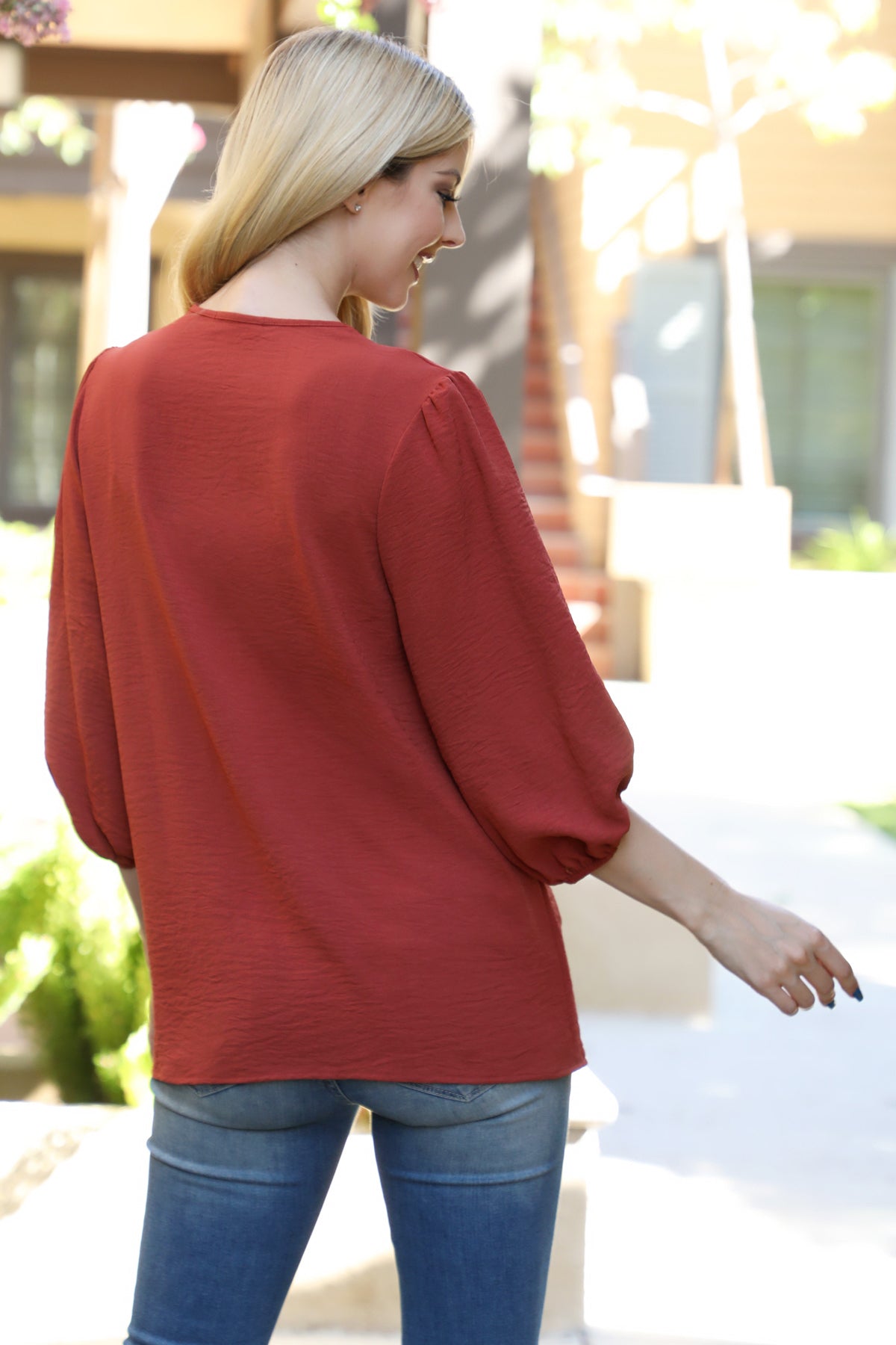 Plus Size V-Neck Band Elastic Tunnel Sleeve Woven Top